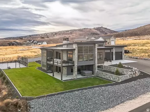 436 W Sunburst #31, Garden City, UT 84028