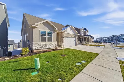 682 Bennedict Dr N, Saratoga Springs, UT 84045