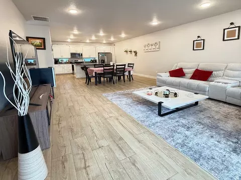 Living - 462 E 625 S, Clearfield, UT 84015 photo 3 of 3