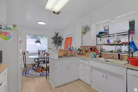 Kitchen - 231 N 100 W, Springville, UT 84663 photo 2 of 4