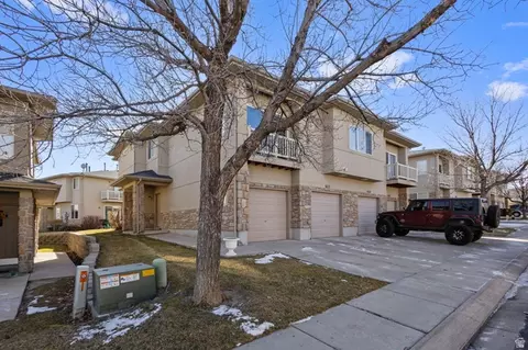 6633 W Ivy Gable Dr W, West Jordan, UT 84081