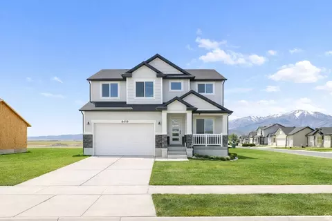4439 N Dwarven Dr #124, Eagle Mountain, UT 84005