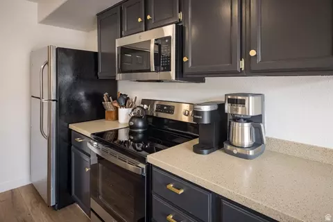 Kitchen - 3246 E Fairway Loop, Moab, UT 84532 photo 3 of 3