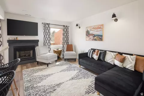 Living - 3246 E Fairway Loop, Moab, UT 84532 photo 1 of 2