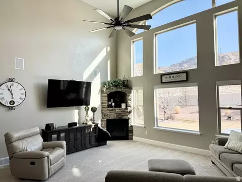 Living - 691 S 530 E, Monroe, UT 84754 photo 5 of 9
