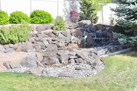 Exterior - 691 S 530 E, Monroe, UT 84754 photo 8 of 15