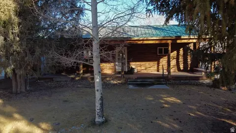 348 N Jakes Place Rd, Fremont, UT 84747