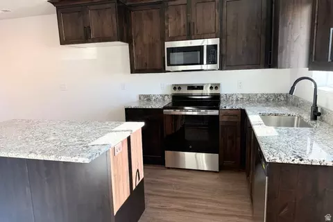 1720 E Main St #403, Tremonton, UT 84337