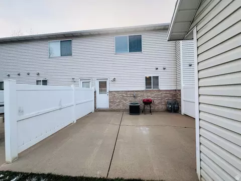 Exterior - 1266 S 950 E, Ogden, UT 84404 photo 4 of 5