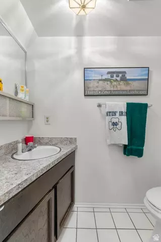 Bath - 5974 S Sultan Cir E, Murray, UT 84107 photo 2 of 2