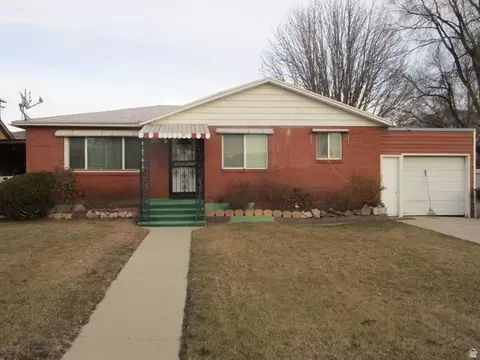 129 S Main St, Malad City, ID 83252