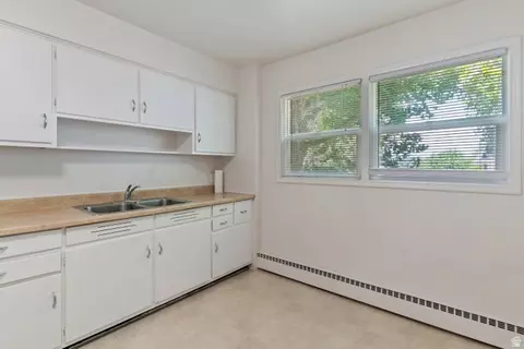 Kitchen - 338 E 200 S, Clearfield, UT 84015 photo 7 of 7