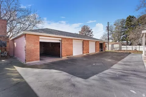 Exterior - 338 E 200 S, Clearfield, UT 84015 photo 3 of 3