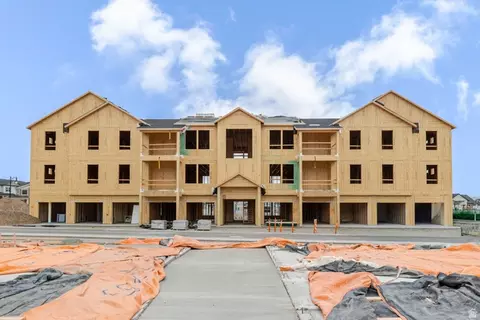 6668 W Twin Rocks Ln #B304, Herriman, UT 84096