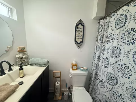 Bath - 756 3rd St, Ogden, UT 84404 photo 2 of 2