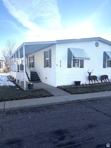 1111 N 2000 W #216, Farr West, UT 84404