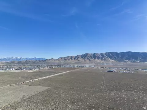 Undisclosed, Eagle Mountain, UT 84005 photo 4