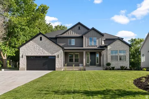 Exterior - 2724 E Mount Jordan Rd, Sandy, UT 84092 photo 2 of 12