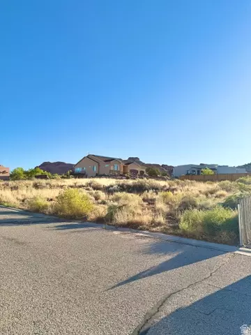 2233 Rio Verde, Moab, UT 84532 photo 2