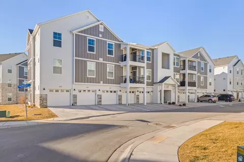 937 W Big Ben Ln #202, Saratoga Springs, UT 84045