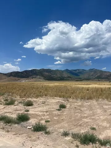 2916 N Cheyenne Rd #1, Eagle Mountain, UT 84005