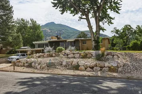 4102 Edgehill Dr, Ogden, UT 84403
