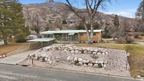 4102 Edgehill Dr, Ogden, UT 84403