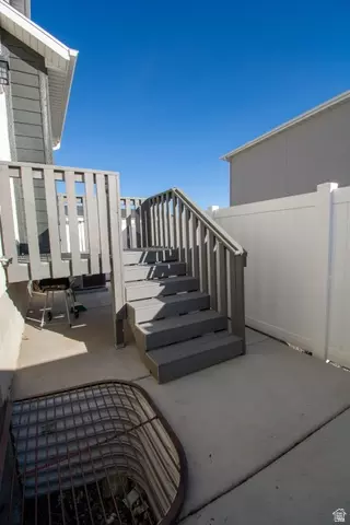 Exterior - 7030 N Golden Acres Loop, Eagle Mountain, UT 84005 photo 2 of 2