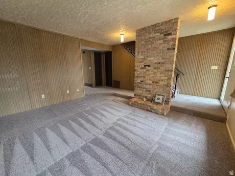 Living - 1165 Edgewood Dr, Ogden, UT 84403 photo 5 of 9
