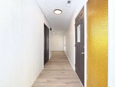 Entry Way - 1165 Edgewood Dr, Ogden, UT 84403 photo 1 of 3