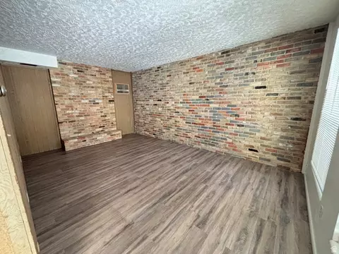 Living - 1165 Edgewood Dr, Ogden, UT 84403 photo 8 of 9