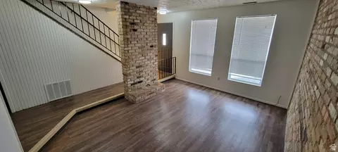 Living - 1165 Edgewood Dr, Ogden, UT 84403 photo 7 of 9