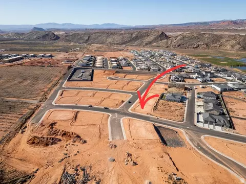 4910 W 2040 S #37, Hurricane, UT 84737