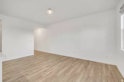 Living - 1058 S Lilac Way, Mapleton, UT 84664 photo 3 of 3