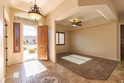 345 E 1575 S, Washington, UT 84780 photo 4