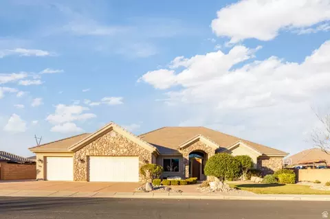 345 E 1575 S, Washington, UT 84780 photo 2