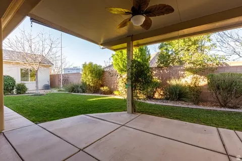 345 E 1575 S, Washington, UT 84780 photo 31
