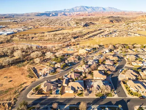 345 E 1575 S, Washington, UT 84780 photo 49