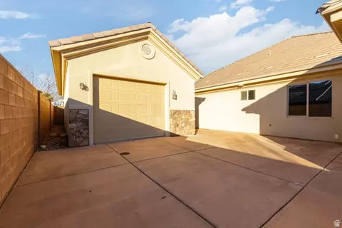 345 E 1575 S, Washington, UT 84780 photo 39
