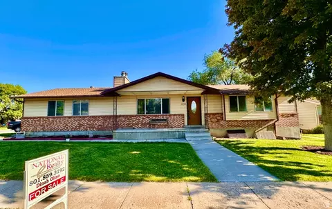 1125 W 700 N, Clearfield, UT 84015