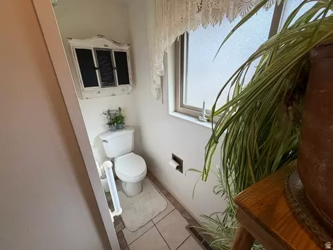 Bath - 2550 S Peach St E, Perry, UT 84302 photo 2 of 5
