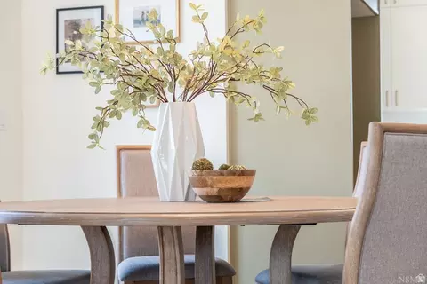 Dining - 2914 E Chapman Cir, Washington, UT 84780 photo 3 of 4