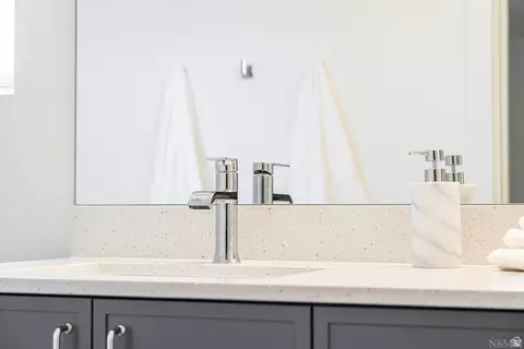 Bath - 2914 E Chapman Cir, Washington, UT 84780 photo 6 of 6