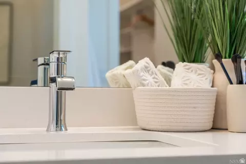 Bath - 2914 E Chapman Cir, Washington, UT 84780 photo 3 of 6
