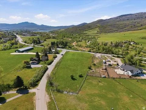 Undisclosed, Eden, UT 84310 photo 11