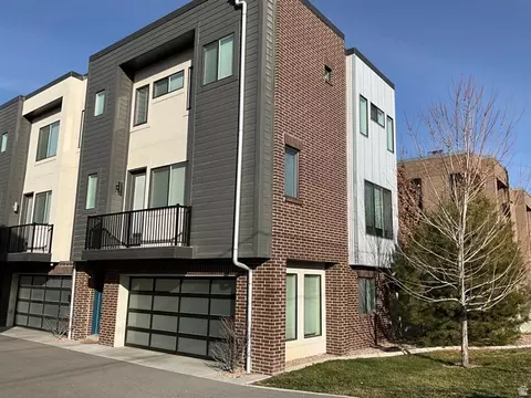 3007 S Elgin Hill Ct E #14, Millcreek, UT 84106