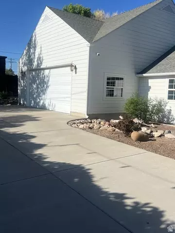 Exterior - 135 E 200 N, Beaver, UT 84713 photo 7 of 13