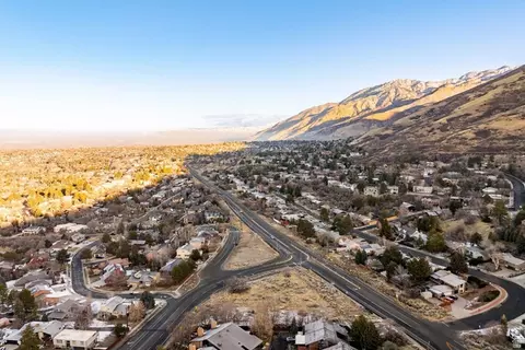 8955 S Wasatch Blvd, Sandy, UT 84093 photo 26