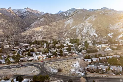 8955 S Wasatch Blvd, Sandy, UT 84093 photo 24