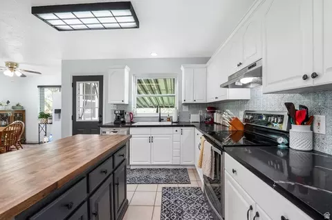 Kitchen - 917 N Garden Dr, Orem, UT 84057 photo 2 of 3